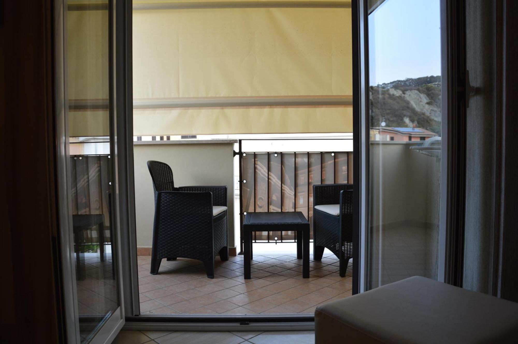 B&B E Casa Vacanza Al Castello Roccella Ionica Exteriér fotografie