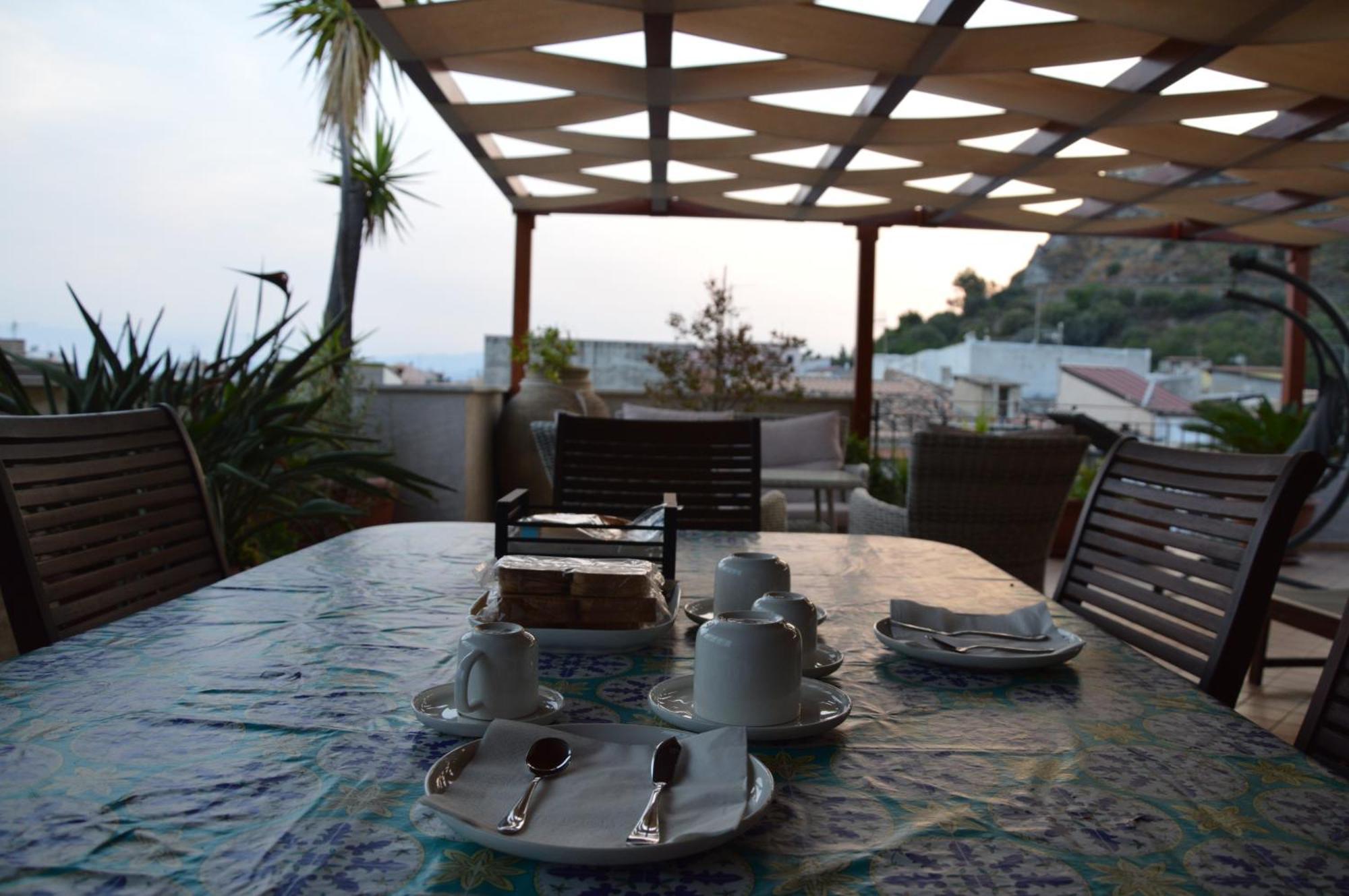 B&B E Casa Vacanza Al Castello Roccella Ionica Exteriér fotografie