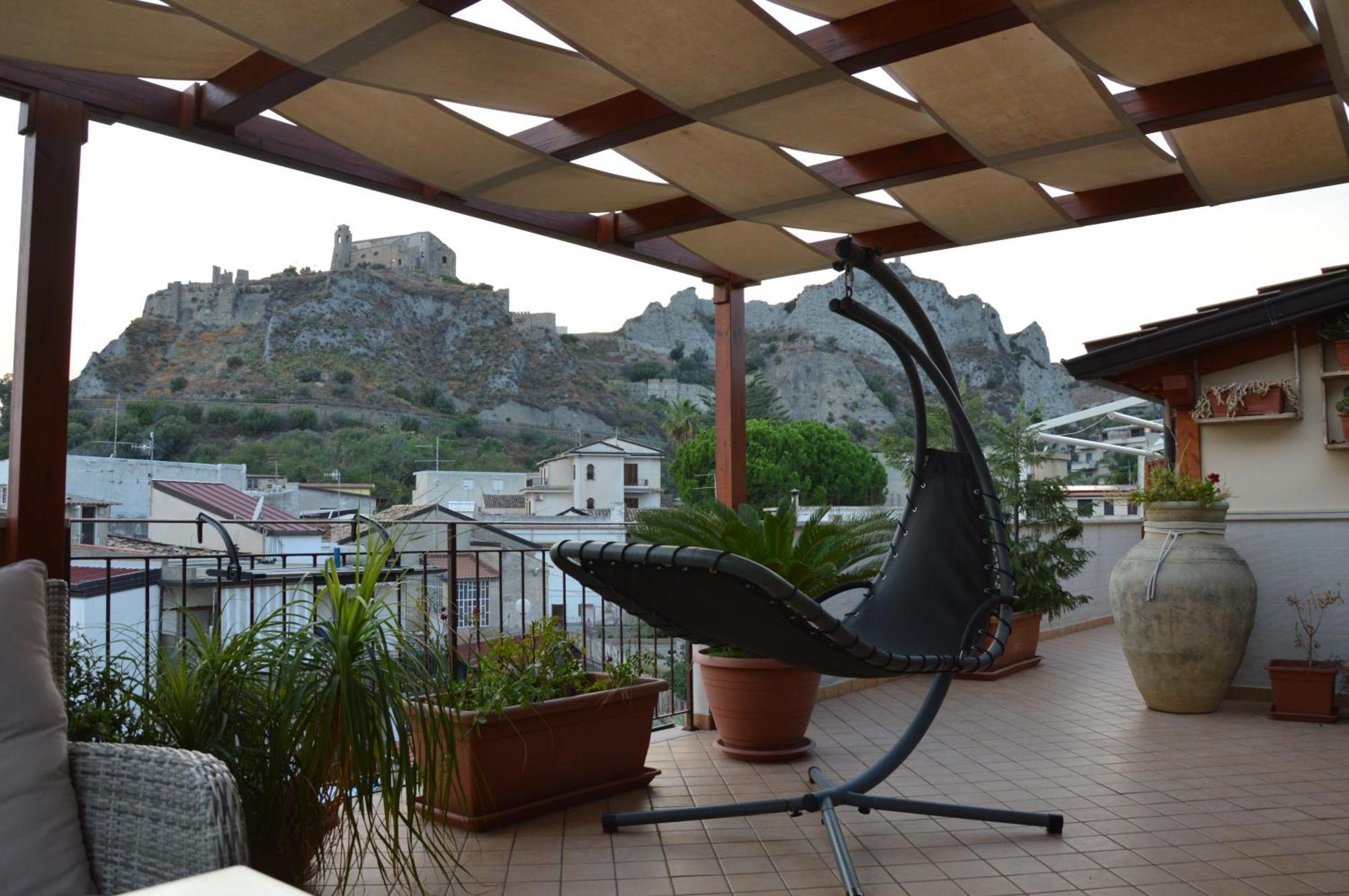 B&B E Casa Vacanza Al Castello Roccella Ionica Exteriér fotografie