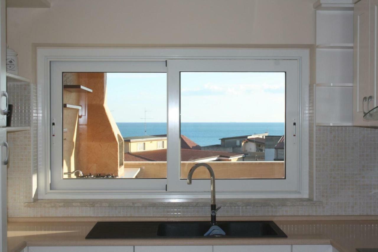 B&B E Casa Vacanza Al Castello Roccella Ionica Exteriér fotografie